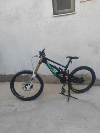 Bicicleta Canyon DHX