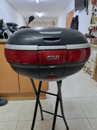 Maleta Givi 52L Negra