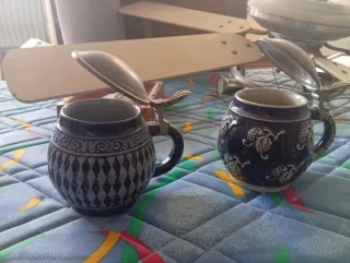 Jarras de cerveza antiguas (2 unidades)