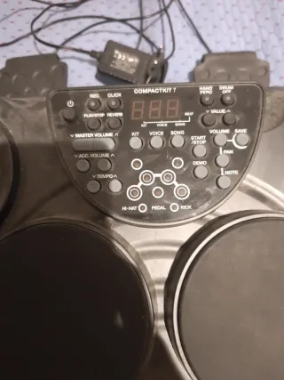 Batería Electrónica Alesis Com