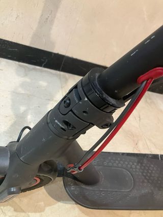 Patinete Eléctrico Xiaomi Negro/Rojo