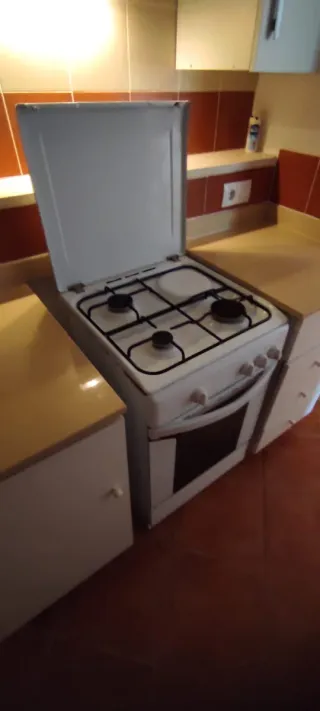 Cocina Indesit y Balay