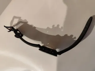 Reloj Marea Negro y Rojo