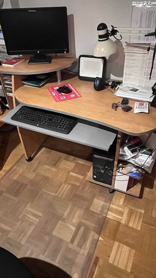 Mesa de estudio madera. NO ENVIOS