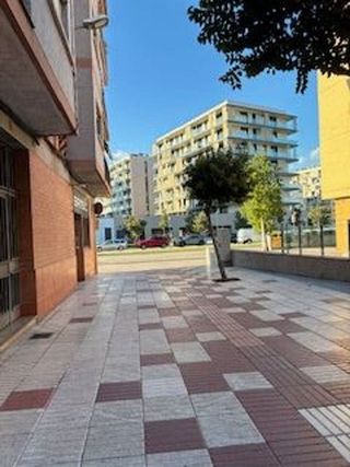 Local comercial en venta en Sant Joan Despí
