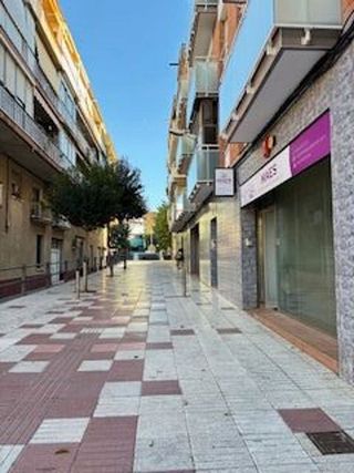 Local comercial en venta en Sant Joan Despí