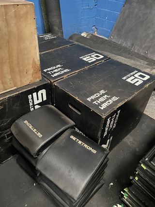 Cajón Pliométrico GETSTRONG 50 BLACK