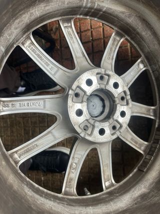 Llantas BMW 225/60/18  Las llantas y los neumático