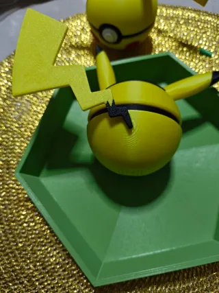 Bola Pokémon Pikachu