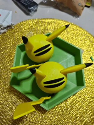 Bola Pokémon Pikachu