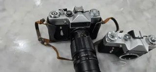Lotto 2 Zenit E EM macchine fotografiche