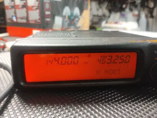 Yaesu FT-8500 non funzionante,e senza microfono.