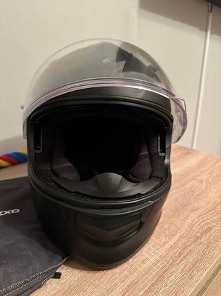 Casco Scorpion mas chaqueta mas pantalón Armure.