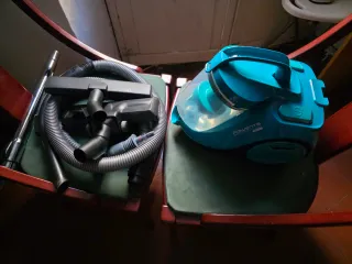 Aspirador Rowenta RO2932EA sin bolsa 750W