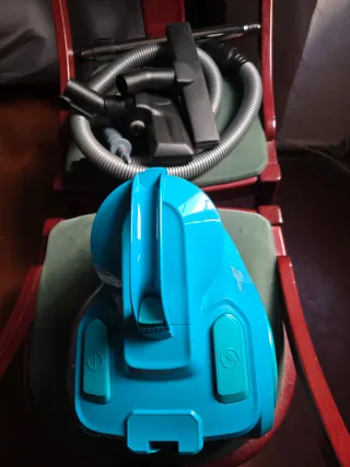 Aspirador Rowenta RO2932EA sin bolsa 750W