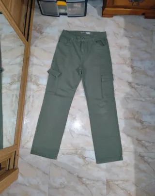 Pantalón cargo verde