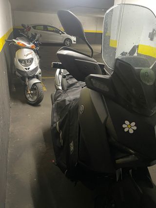 Yamaha XMAX 300cc Maxiscooter