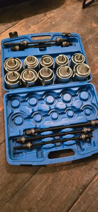 Set Estrattore Silent Block Boccole