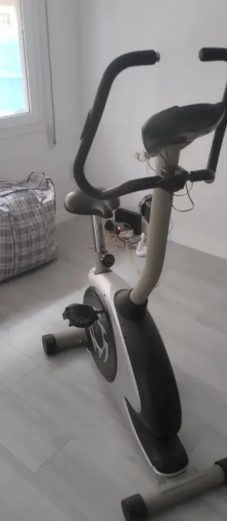 Bicicleta Estática con panel digita