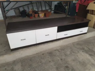Mueble TV aparador blanco y marrón