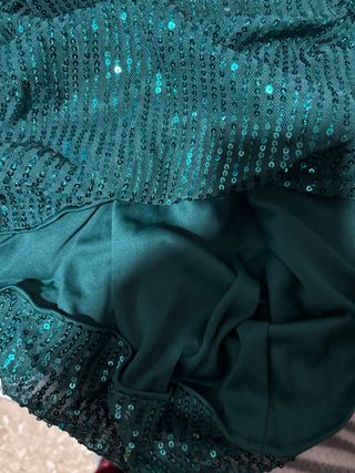 Vestido lentejuelas verde manga larga