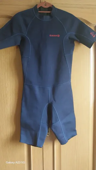 Neopreno corto surf hombre OLAIAN