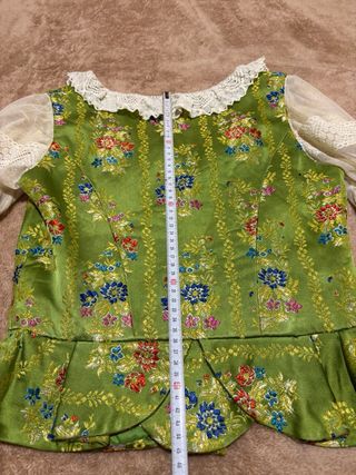 Traje Huertana Verde Flores