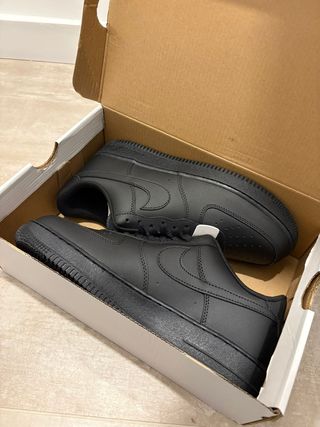 Nike Air Force 1 Low Negras