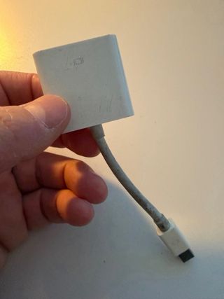 Adaptador Mini DisplayPort a DVI Apple