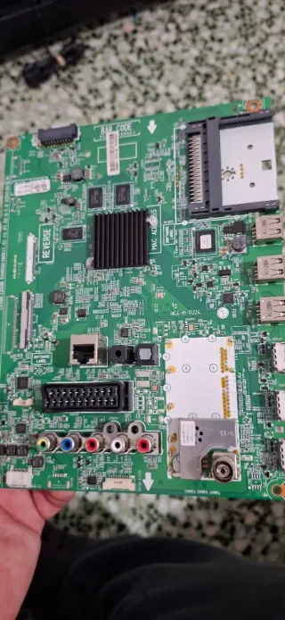 Placa Base LG-42LB5700