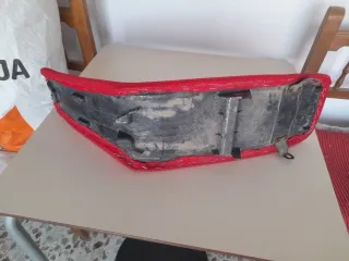 Asiento Honda CR 250 2T moto cross Rojo