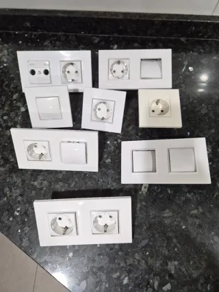 Mecanismos Schneider: Enchufes e Interruptores