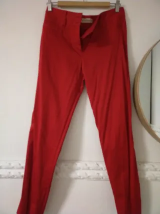 Pantalón rojo