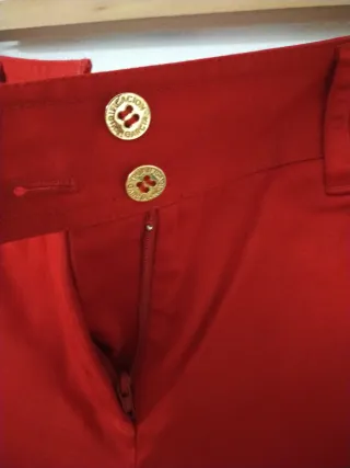Pantalón rojo