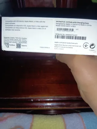 Caja AirPods Apple Blanca