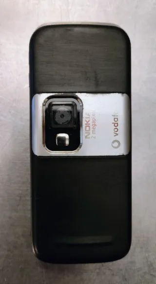 Teléfono Móvil Nokia 6234 con 2 Cargadores.