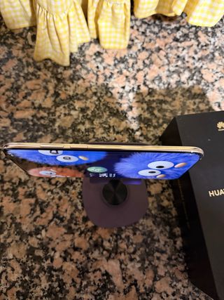 Huawei Mate 70 Air Dorado/Blanco