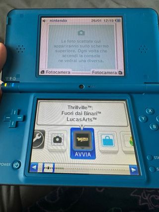 Console Nintendo DSi XL Blu con caricatore