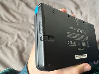 Console Nintendo DSi XL Blu con caricatore