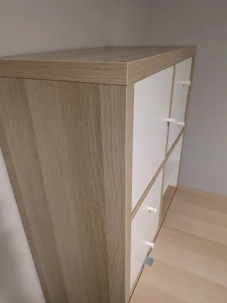 Estantería Kallax Ikea con escritorio Linmon