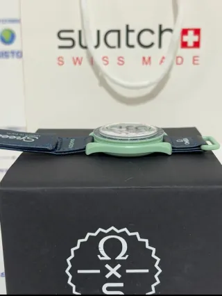 Swatch Omega Speedmaster Moonwatch