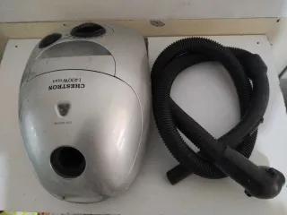 Aspiradora CHESTRON 1400W max
