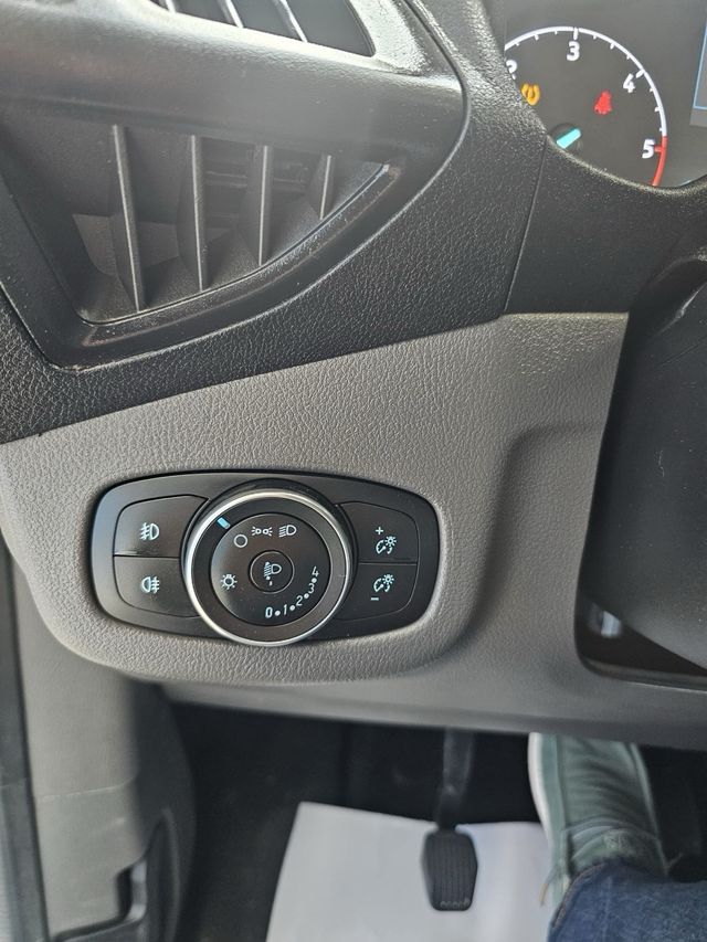 Ford Transit Connect 2023