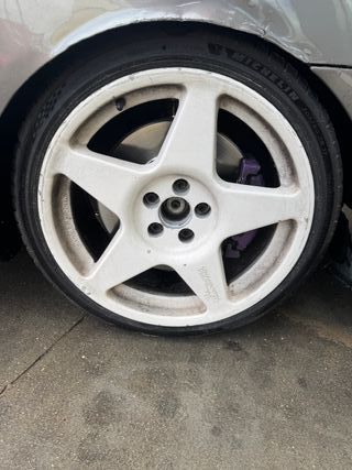 Compomotive M05 17'' 5x100