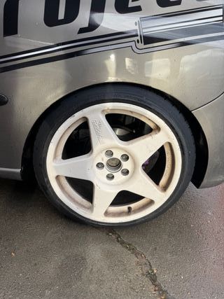 Compomotive M05 17'' 5x100