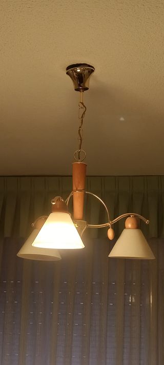 Lámpara de techo madera y metal