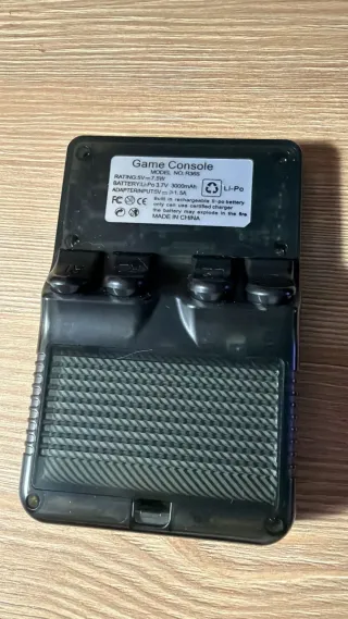 Consola R36S Negra y Multicolor