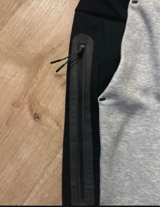 Conjunto Nike Tech Panda Negro Gris