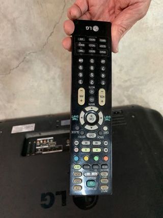 TV LG 37 con disco memoria integrado