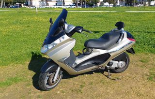Piaggio X8 125cc Maxiscooter